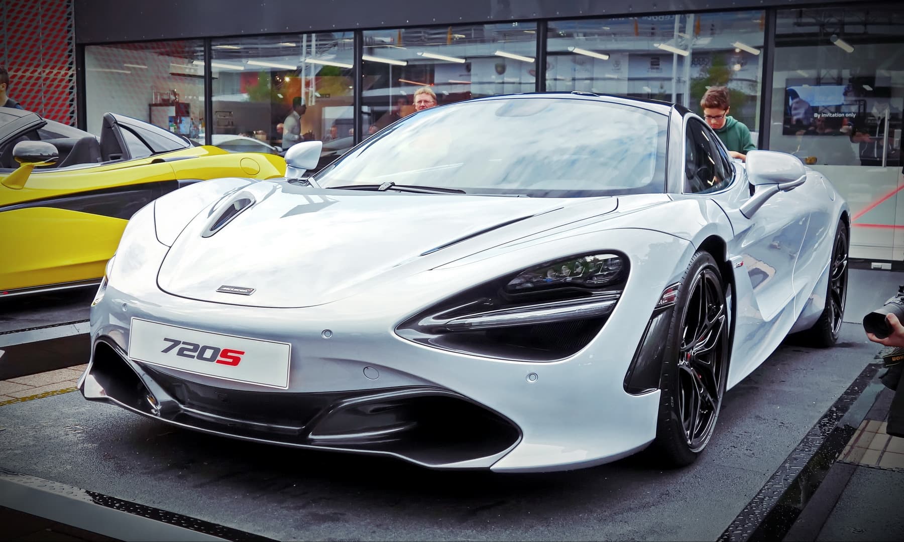 McLaren 720S
